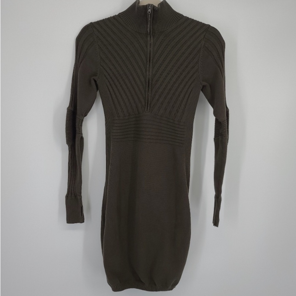 Athleta Ribbed Green Long Sleeve Sweater Dress